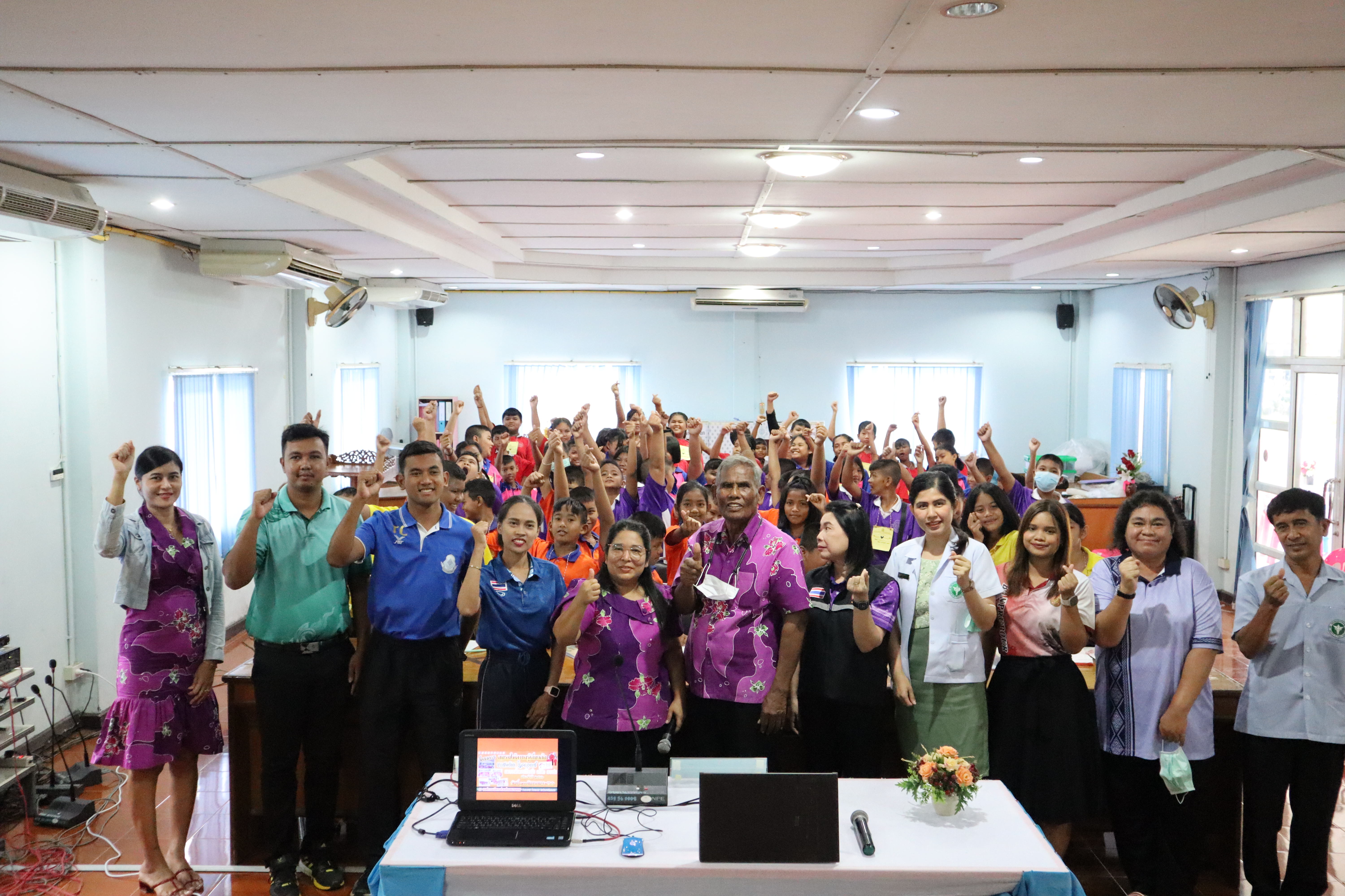โครงการ อบรมให้ความรู้เกี่ยวกับ ยาเสพติด โรคเอดส์ และการตั้งครรภ์ก่อนวัย แก่เด็ก เยาวชน ประจำปี 2566